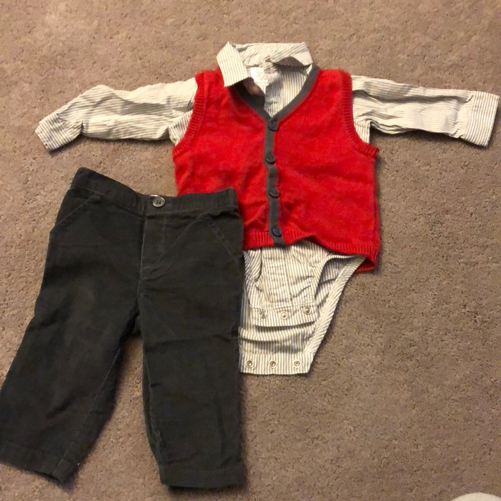 Carters 3 piece outfit.